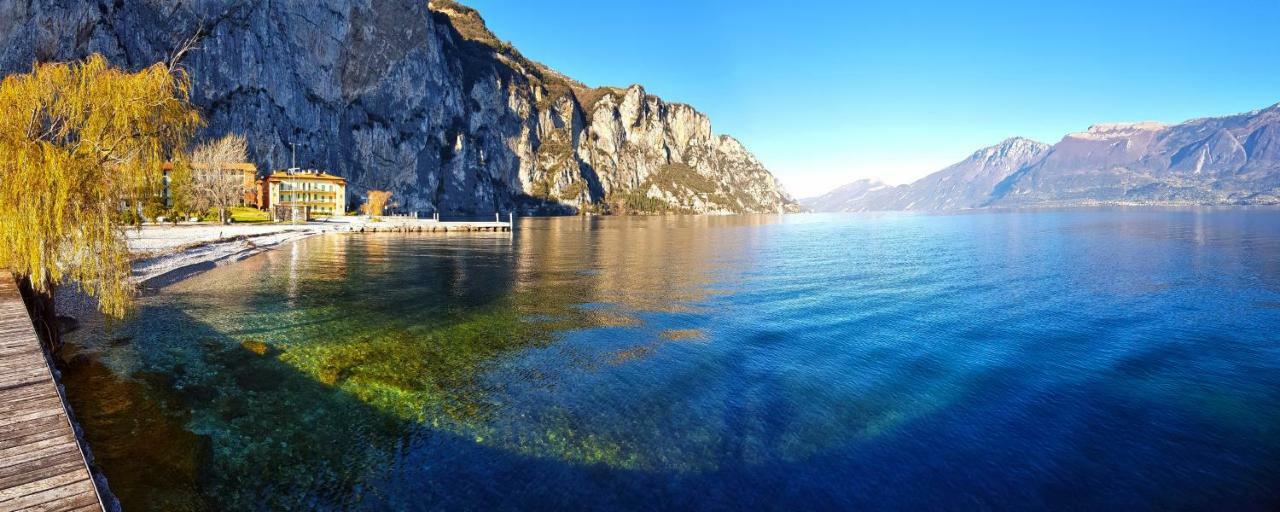 Apartamento Campione Splendid View by Gardadomusmea Campione del Garda Exterior foto
